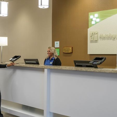 Holiday Inn - Terre Haute By Ihg Exterior photo