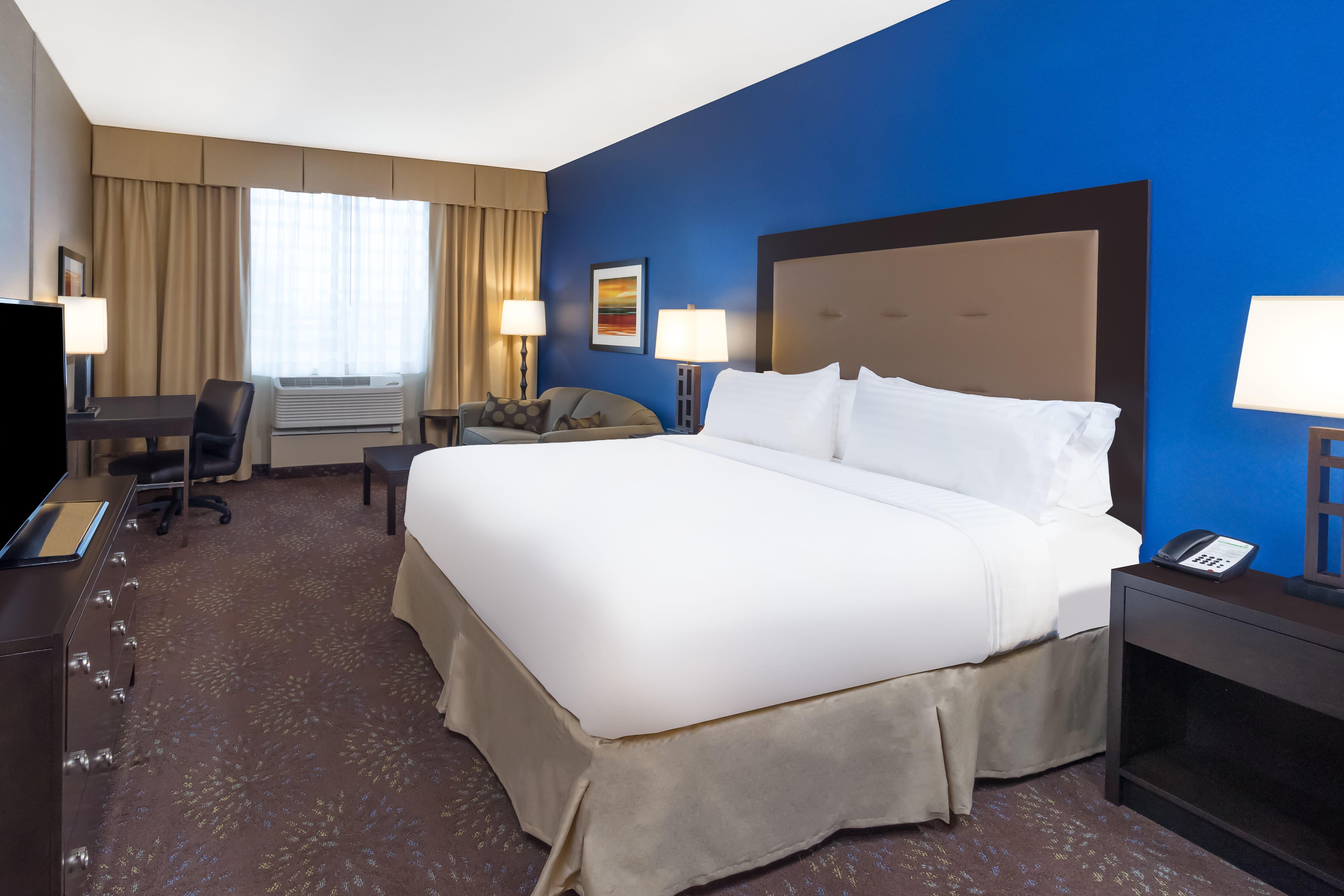 Holiday Inn - Terre Haute By Ihg Exterior photo