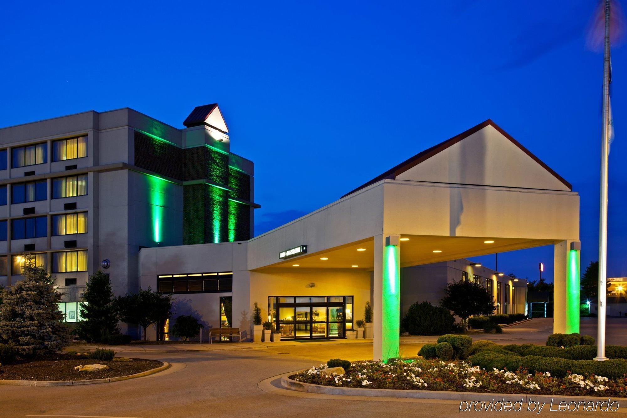 Holiday Inn - Terre Haute By Ihg Exterior photo