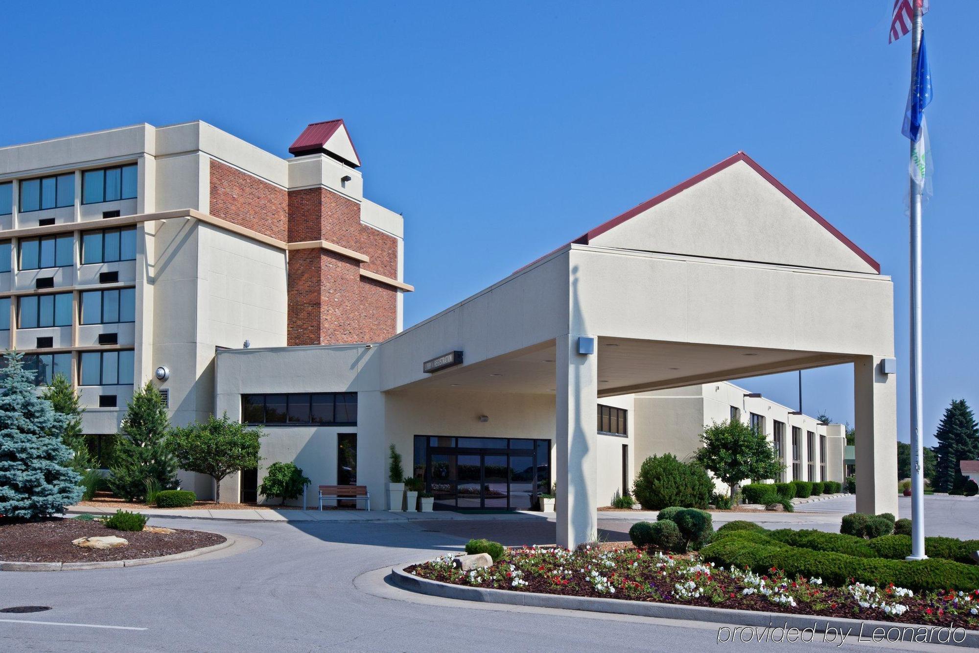 Holiday Inn - Terre Haute By Ihg Exterior photo