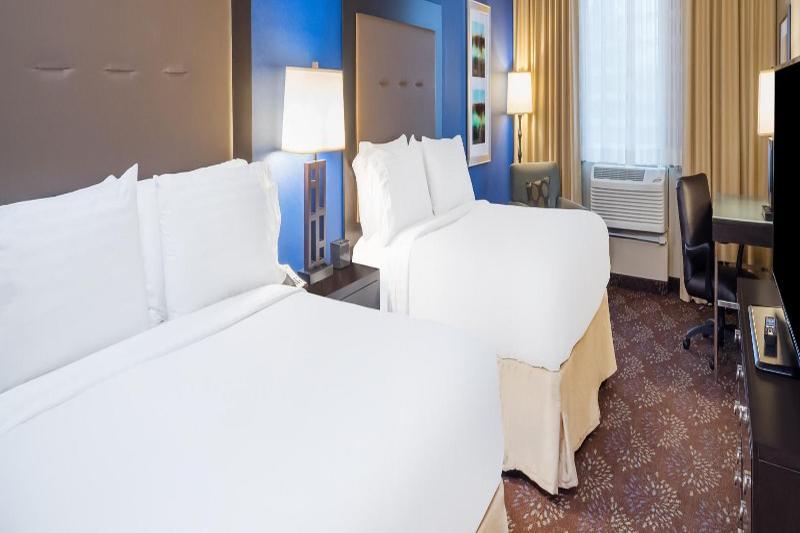 Holiday Inn - Terre Haute By Ihg Exterior photo